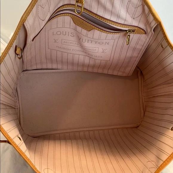 Louis Vuitton Tahitienne Cities Capri Neverfull MM - Picture 11 of 15